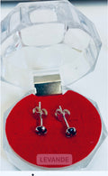 2st Örhängen i äkta 925 sterlingsilver med rubinsten med presentask.