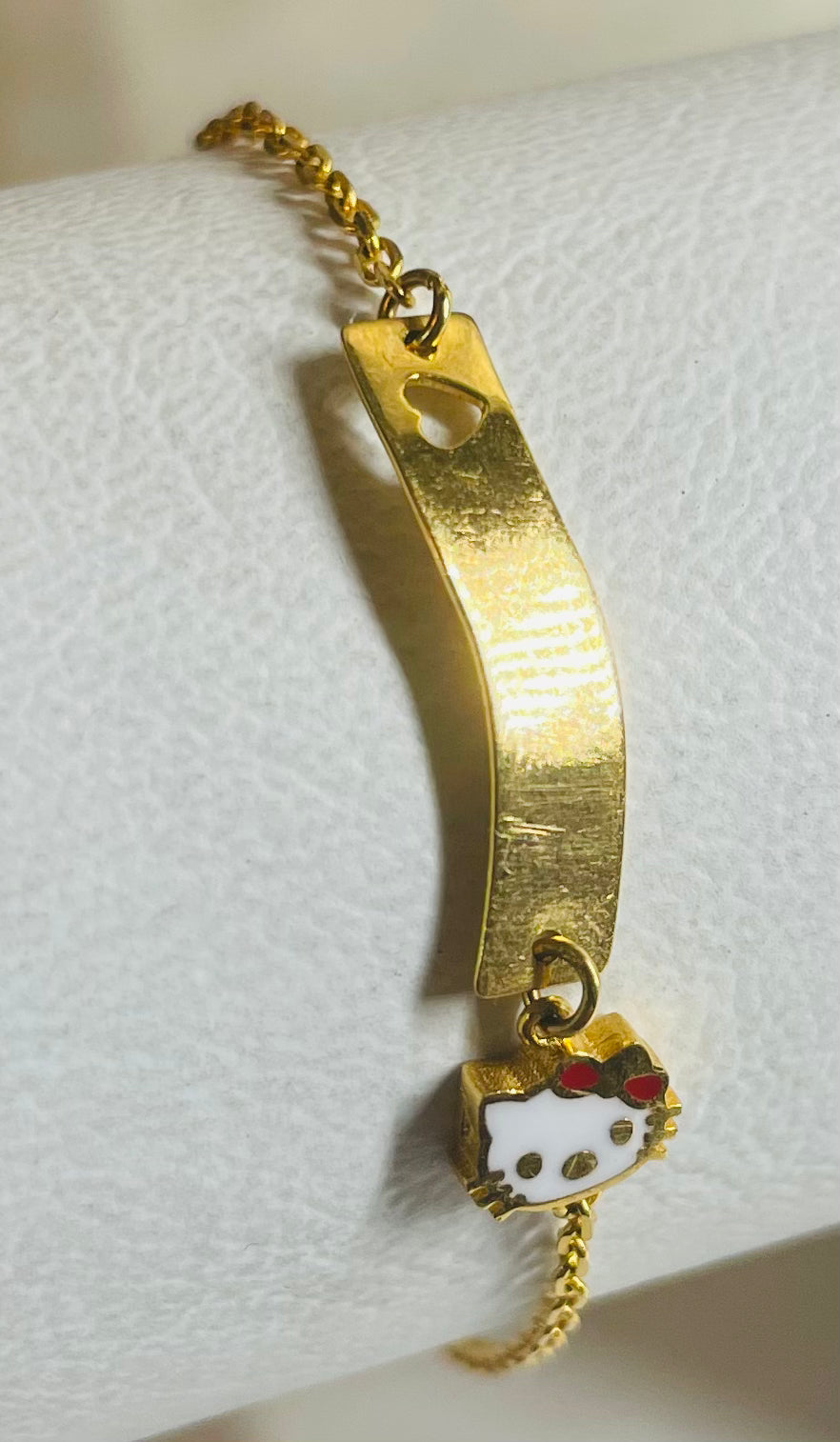 Babyarmband i 21 karat guld,1.9g, 13 cm långt