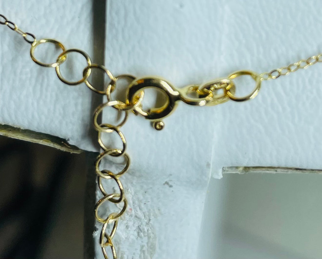 Halsband med två sammankopplade spännen, 18 karat guld, 46 cm långt, väger 1,9 gram