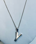 Halsband i 925 sterlingsilver med bokstavshänge, 42 cm långt