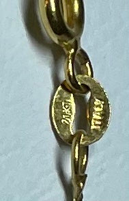 21 karats guldkedja, 45 cm lång, vikt 1.190